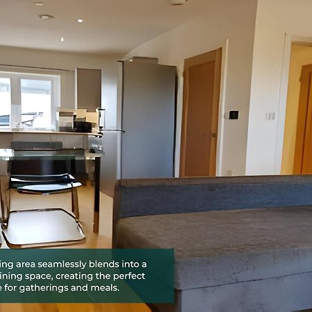 Cliffe Terrace 2Bed 2 Bath Free Parking Space Chatham  Exterior foto